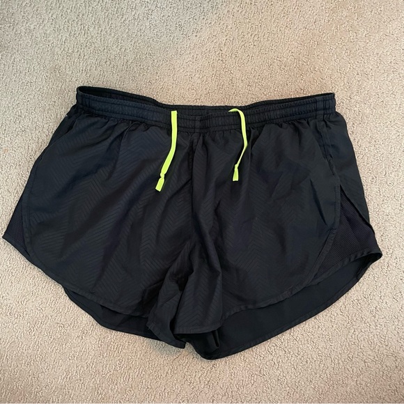 Nike Shorts Nike Womens Black Running Shorts Size Medium Poshmark